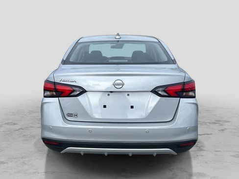 Used 2025 Nissan Versa SV w/ Trunk Package image 6