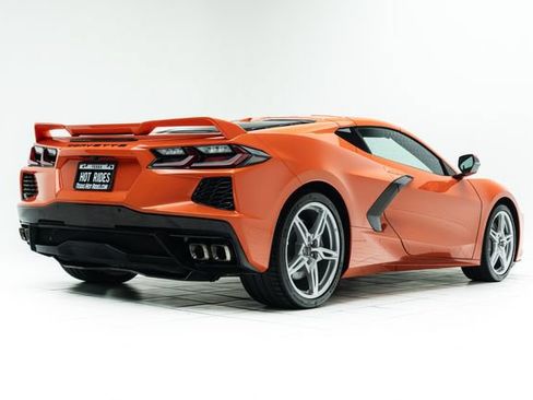 Used 2021 Chevrolet Corvette Stingray Preferred Cpe w/ Z51 Performance Package RWD image 12