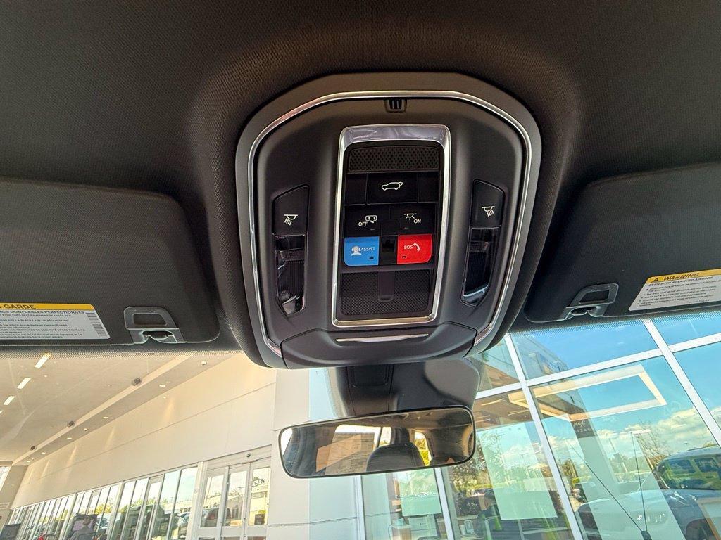 New 2026 Jeep Grand Cherokee Altitude RWD image 12