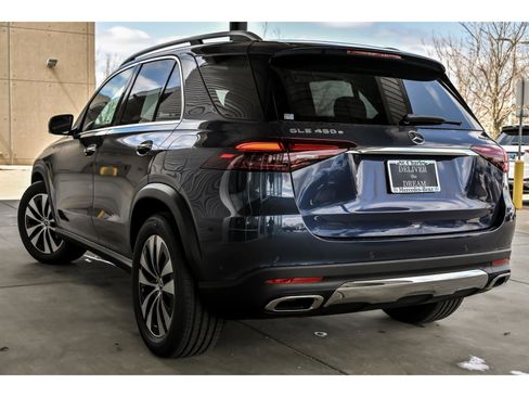 New 2026 Mercedes-Benz GLE 450e 4MATIC image 4