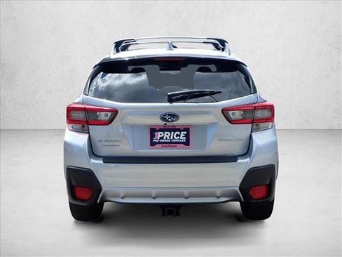 Used 2021 Subaru Crosstrek 2.0i Premium AWD/4WD image 3