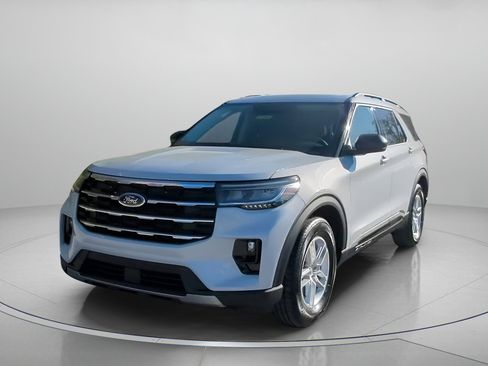 New 2026 Ford Explorer Active w/ Active Comfort Package image 11