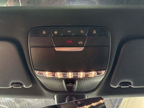 Used 2021 Mercedes-Benz C 300 4MATIC Sedan w/ Premium Package image 25