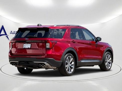 Used 2025 Ford Explorer Platinum w/ Ultimate Package RWD image 5
