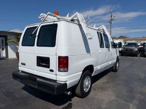 Used 2009 Ford E-350 and Econoline 350 Super Duty image 6