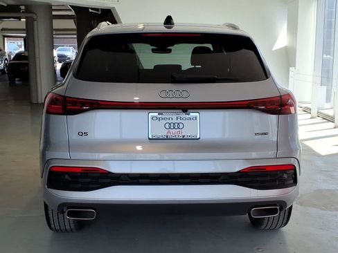 Certified 2025 Audi Q5 Premium w/ Convenience Package AWD/4WD image 5