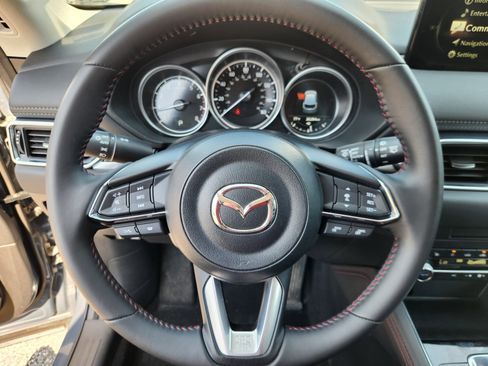 Used 2024 MAZDA CX-5 Carbon Edition image 9