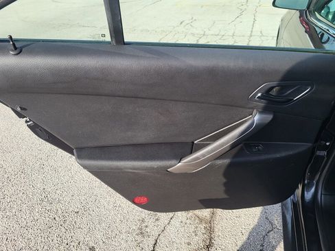 Used 2009 Pontiac G6 GXP w/ Sun And Sound Plus Package image 26