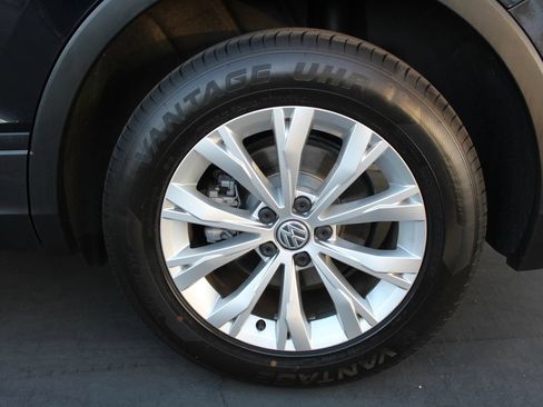 Used 2019 Volkswagen Tiguan S w/ Driver Assistance Package FWD image 34
