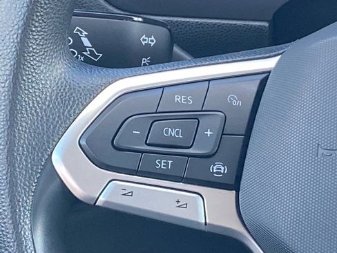 Used 2023 Volkswagen Tiguan S image 7