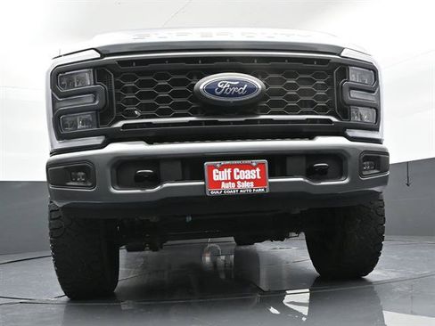 Used 2024 Ford F250 Lariat w/ Sport Appearance Package AWD/4WD image 33