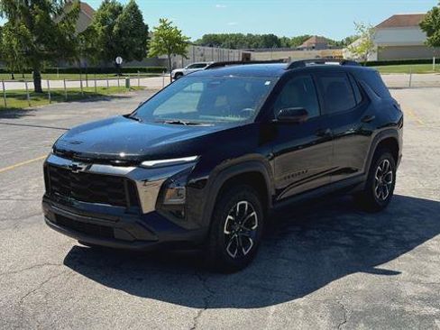 Used 2025 Chevrolet Equinox ACTIV w/ Safety and Technology Package AWD/4WD image 4