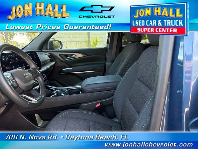 Used 2024 Chevrolet Traverse LS w/ Midnight/Sport Edition AWD/4WD image 19