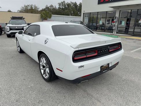 Used 2021 Dodge Challenger GT RWD image 4