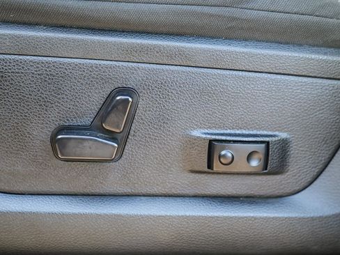 Used 2024 RAM 3500 Big Horn image 19