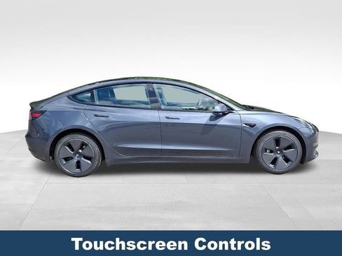 Used 2023 Tesla Model 3 Standard Range RWD image 9