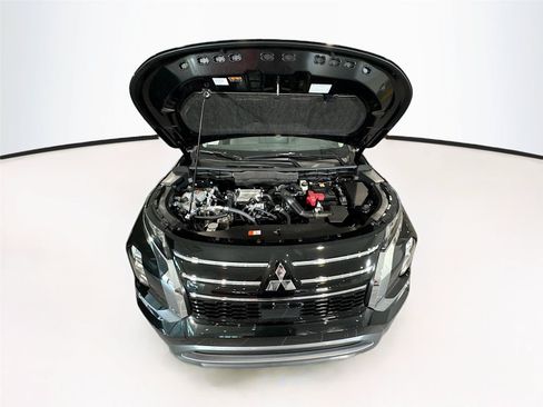 New 2026 Mitsubishi Outlander SEL FWD image 27