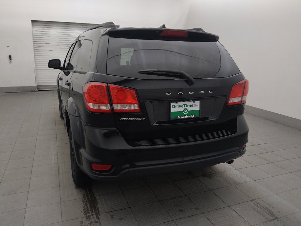 Used 2019 Dodge Journey SE w/ Connectivity Group FWD image 5