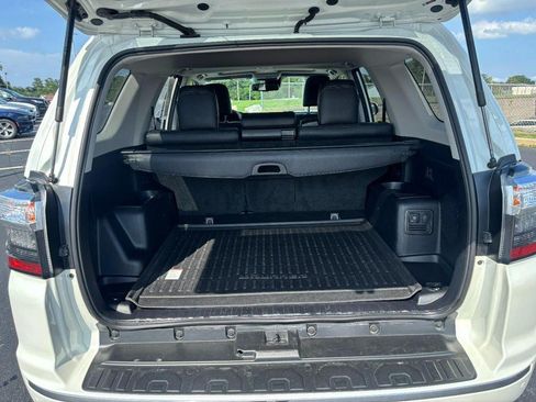 Certified 2020 Toyota 4Runner Limited AWD/4WD image 7
