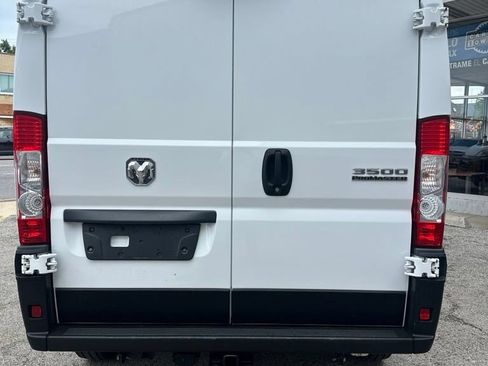 Used 2023 RAM ProMaster 3500 w/ Lane Management Group FWD image 3