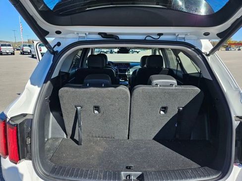 Used 2023 Kia Sorento SX image 23