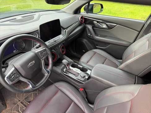 Used 2023 Chevrolet Blazer RS w/ Driver Confidence II Package AWD/4WD image 5