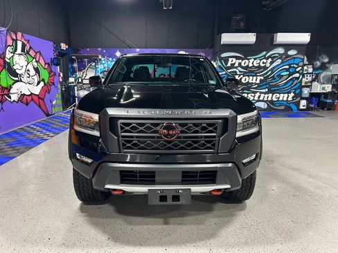 Used 2022 Nissan Frontier PRO-4X image 4