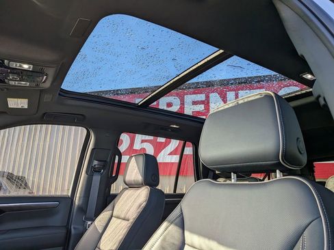 Certified 2026 Chevrolet Tahoe Premier w/ Sun And Tow Package image 15