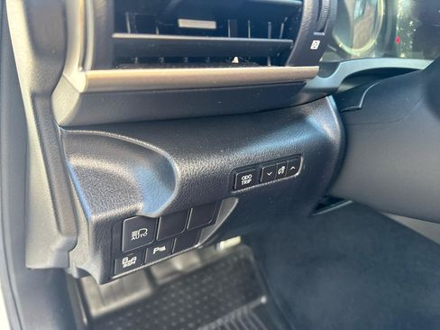 Used 2018 Lexus IS 350 F Sport w/ F Sport Package AWD/4WD image 29
