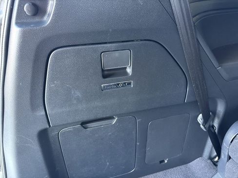 Used 2021 Honda Odyssey Elite image 13