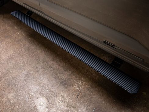 Used 2026 Ford F350 Platinum w/ Platinum Plus Package image 13