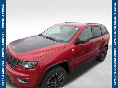 Used 2018 Jeep Grand Cherokee Trailhawk w/ Trailhawk Luxury Group