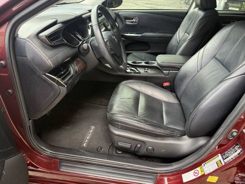 Used 2013 Toyota Avalon XLE FWD image 15