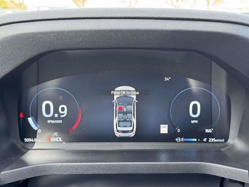 Used 2025 Ford Explorer Active image 24