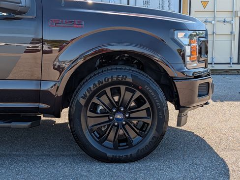 Certified 2019 Ford F150 XLT w/ Equipment Group 302A Luxury AWD/4WD image 11