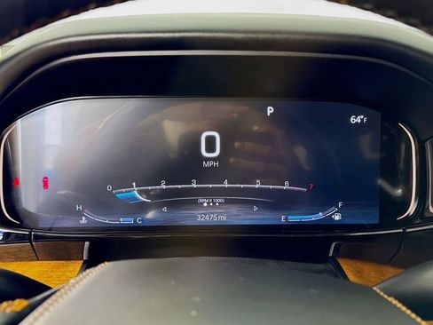 Used 2022 Jeep Grand Wagoneer Series III image 12