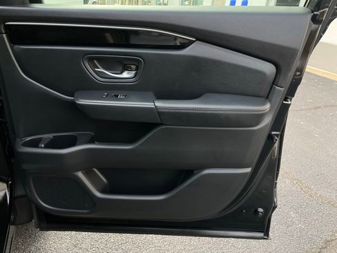 Certified 2025 Honda Pilot EX-L image 29