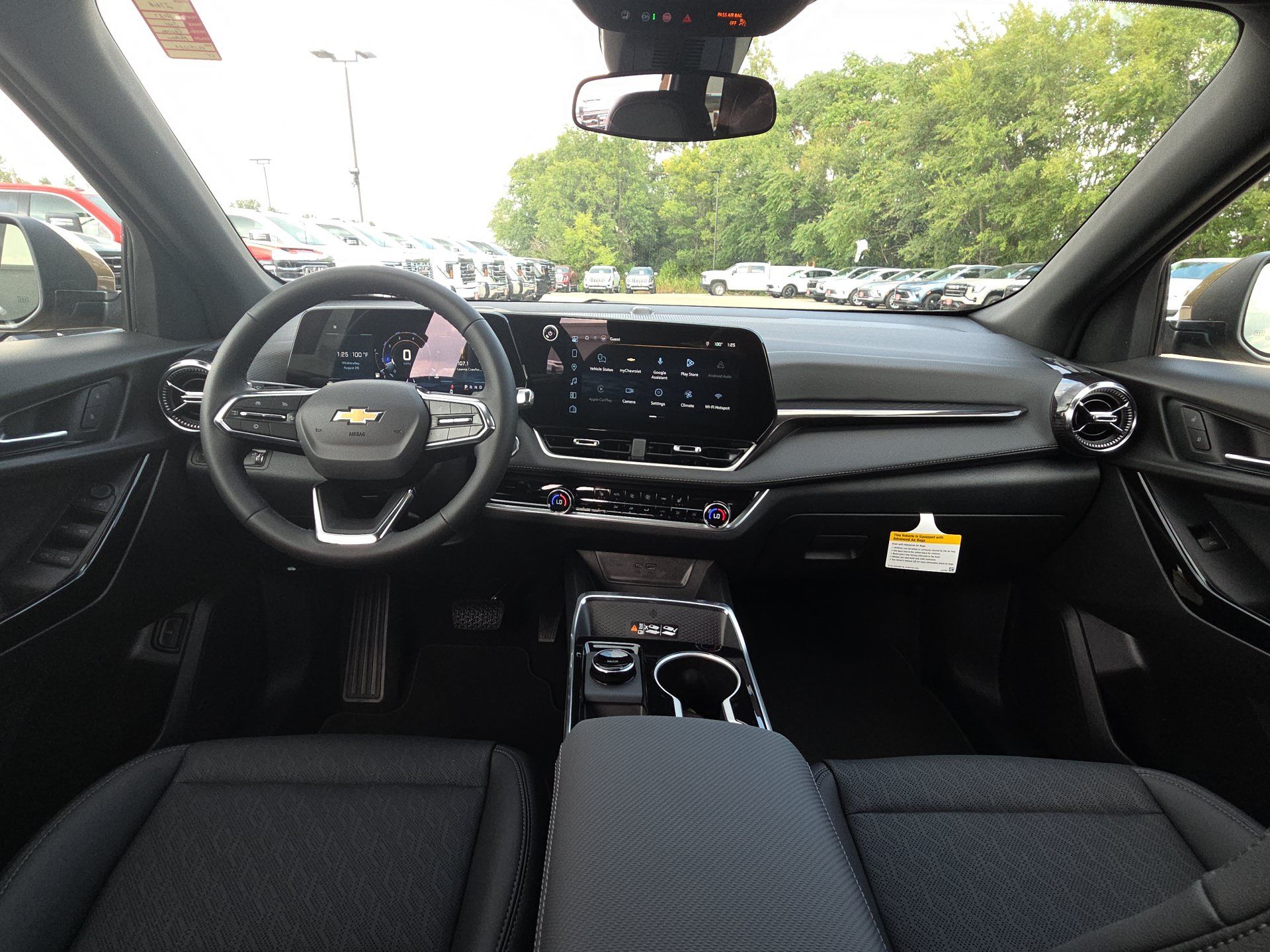 New 2027 Chevrolet Equinox LT w/ Convenience Package II FWD image 29