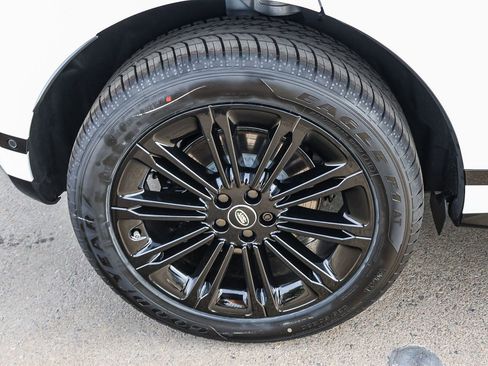 New 2026 Land Rover Range Rover Evoque Dynamic SE image 13