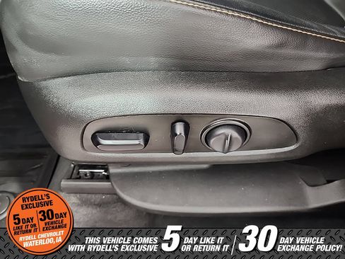 Certified 2021 Chevrolet Traverse Premier w/ LPO, Floor Liner Package image 24