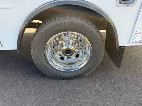 New 2026 Ford F550 4x4 Crew Cab image 27