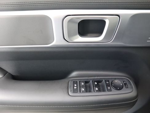 Used 2025 Hyundai Santa Fe XRT image 25