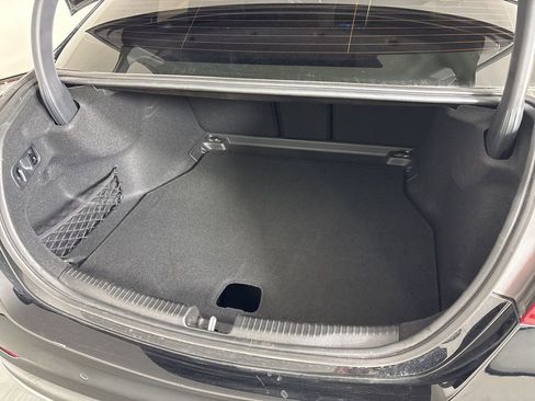 Used 2025 Mercedes-Benz C 300 4MATIC Sedan image 19