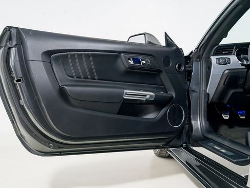 Used 2017 Ford Mustang GT Premium w/ Equipment Group 401A image 16