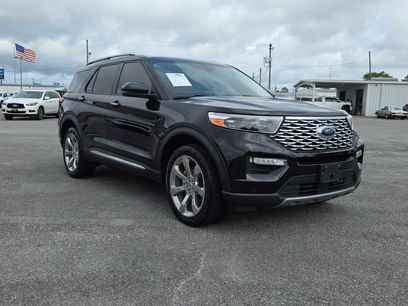 Used 2020 Ford Explorer Platinum w/ Premium Technology Package