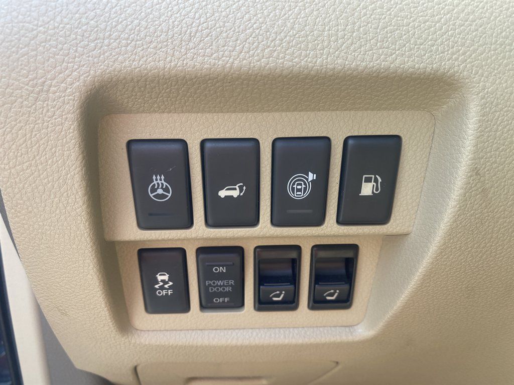 Used 2014 Nissan Murano LE w/ Platinum Edition Package AWD/4WD image 19