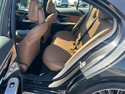 New 2026 Mercedes-Benz E 450 4MATIC Sedan image 23