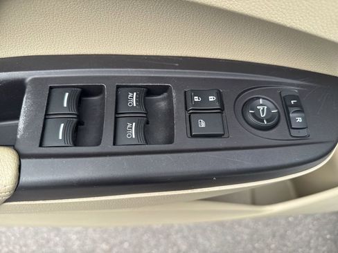 Used 2016 Acura RDX AWD image 28