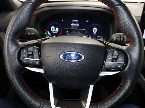 Used 2025 Ford Explorer ST-Line w/ ST-Line Street Pack image 39