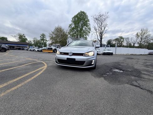 Used 2016 Volkswagen GTI S FWD image 2